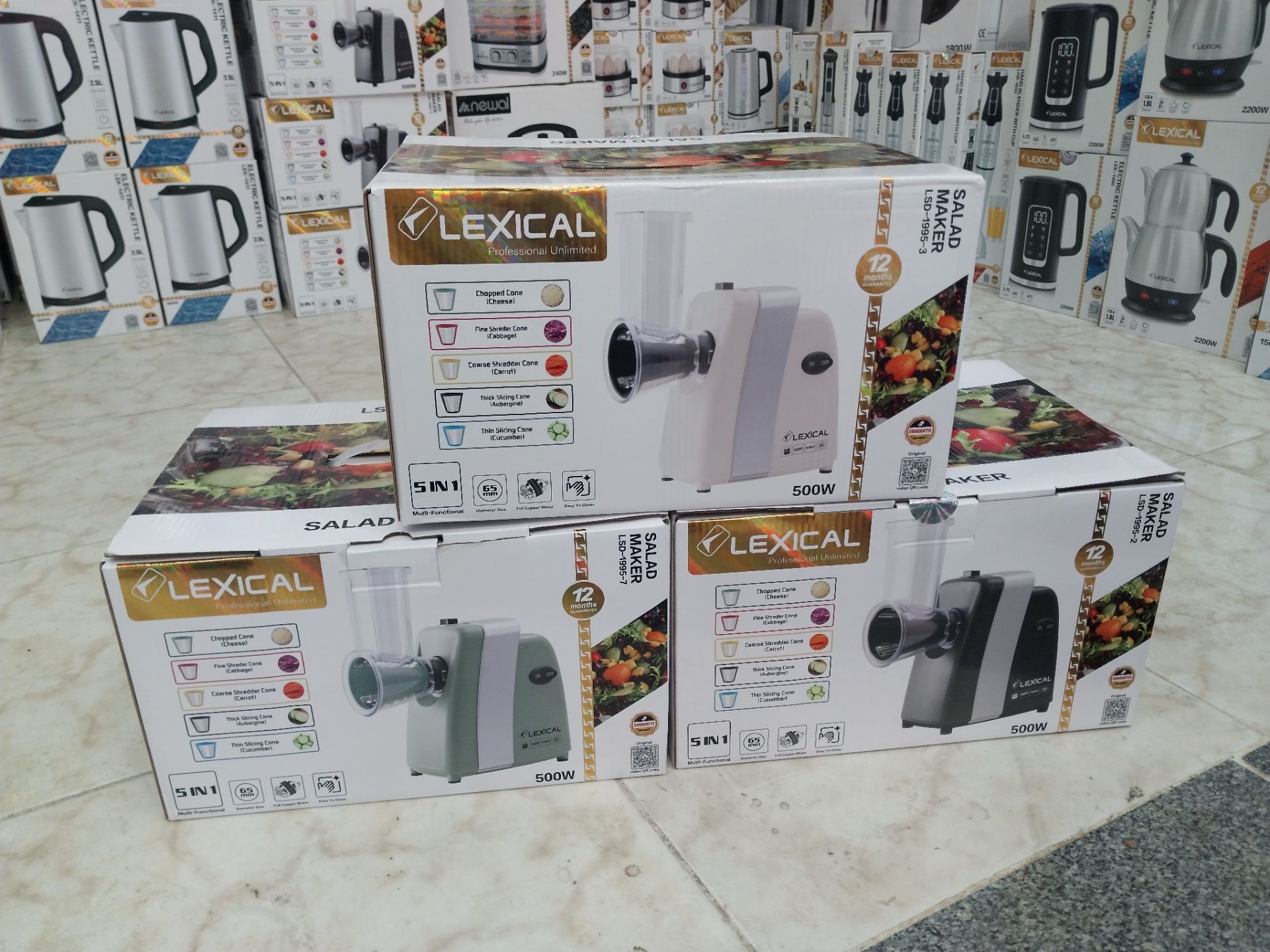 Salad maker